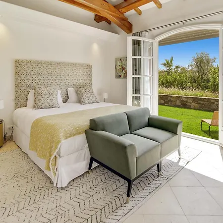 Domaine De L'astragale Hotel