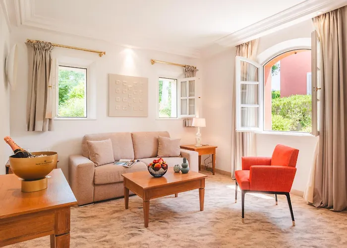 Hotel Le Domaine De L Astragale Saint Tropez 5* Gassin