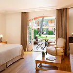 Le Domaine De L Astragale Saint Tropez 5* Gassin